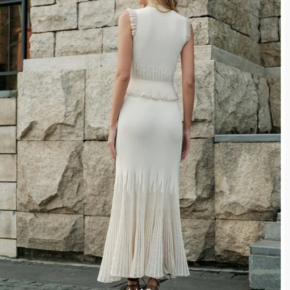 Light Blue Ribbed Knit Ruffle Set - Picture 4 of 8